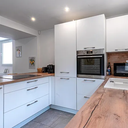 Jolie Maison Familiale - 2km Port Et Plages - Cx Вілла Антіб