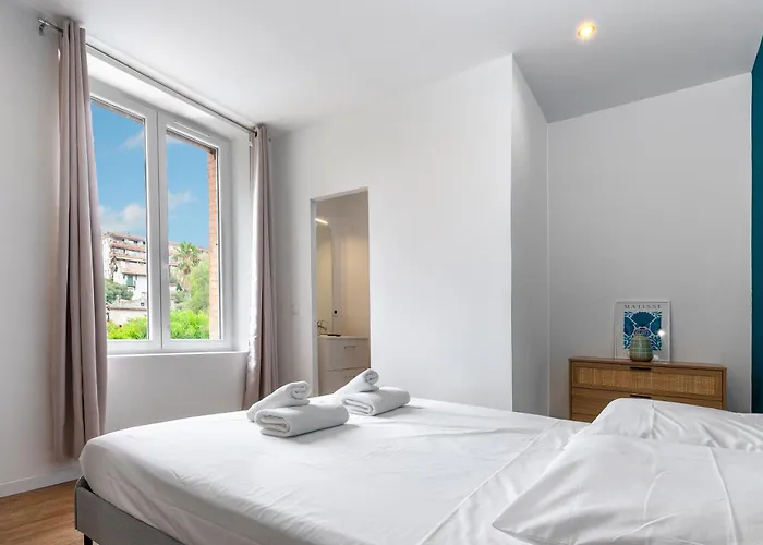 Jolie Maison Familiale - 2km Port Et Plages - Cx * Antibes